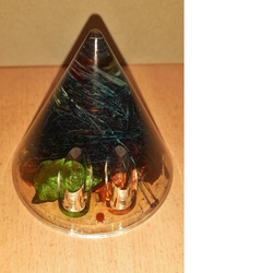 CONE 2606 Paper Weight cum Pen Holder